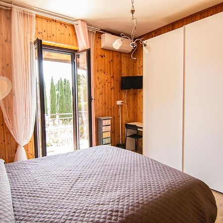 Yourquadrarooms B&B Rom Exteriör bild
